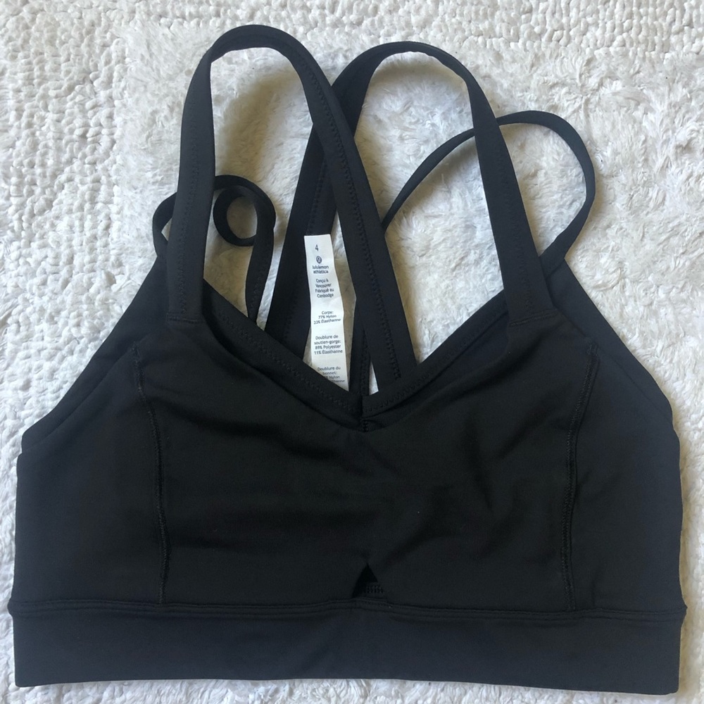 Lululemon sports bra